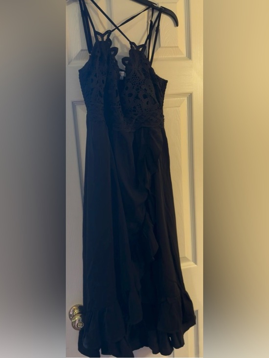 WHIT Dresses & Skirts - White Birch Black Crochet Bodice Midi Dress